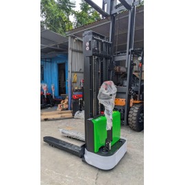 Electric Stacker EST152(Entry Level) 